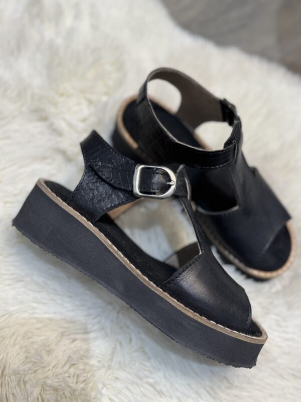 Sandalias CATU negra - Imagen 2