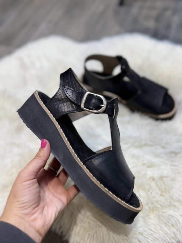 Sandalias CATU negra